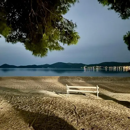 Azzurro Biograd Na Moru
